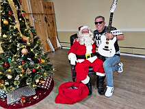 11: Tree Lighting-03 READY